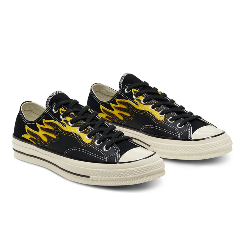 SEPATU SNEAKERS CONVERSE Chuck Taylor All Star 70 Archive Flame Overlay