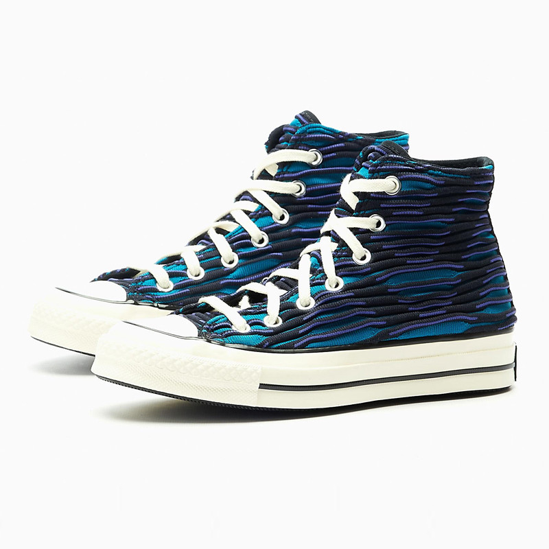 SEPATU SNEAKERS CONVERSE Chuck 70 Hi Vibrant Knit