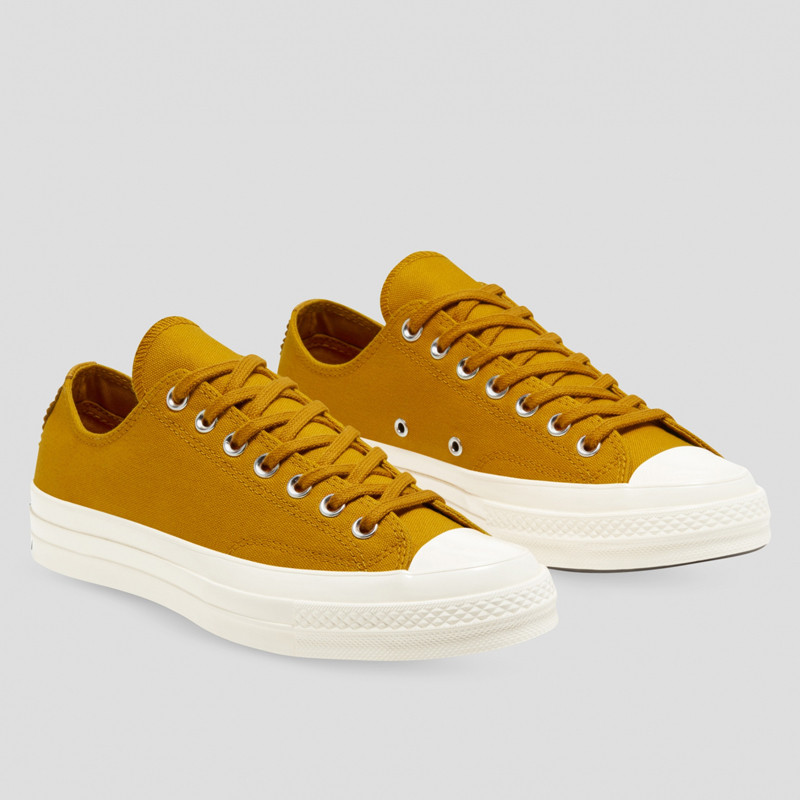 SEPATU SNEAKERS CONVERSE Chuck Taylor All Star 70 Clean Canvas Low Top