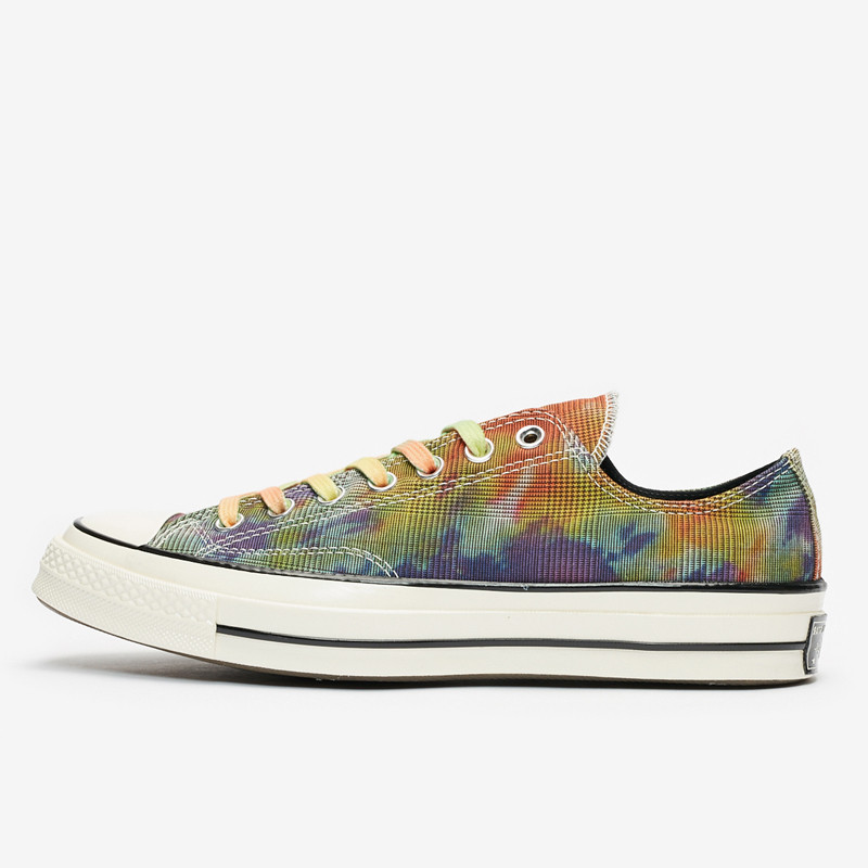 SEPATU SNEAKERS CONVERSE Chuck Taylor 70 Tie Dye Plaid