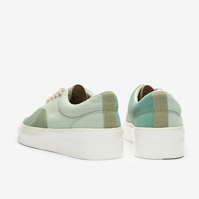 SEPATU SNEAKERS CONVERSE Jungle Cloth Skid Grip Low