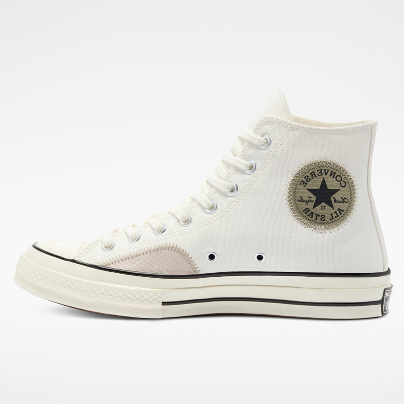 SEPATU SNEAKERS CONVERSE Alt Exploration Chuck 70