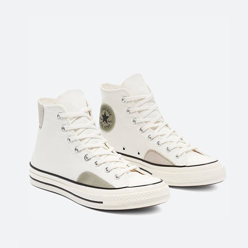 SEPATU SNEAKERS CONVERSE Alt Exploration Chuck 70