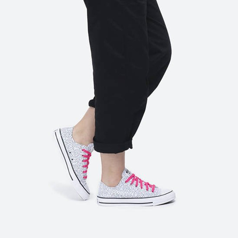 Wmns Chuck Taylor All Star 'My Story' foto 2
