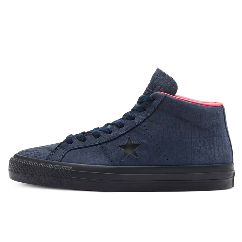 SEPATU SNEAKERS CONVERSE One Star Pro Heart Of The City