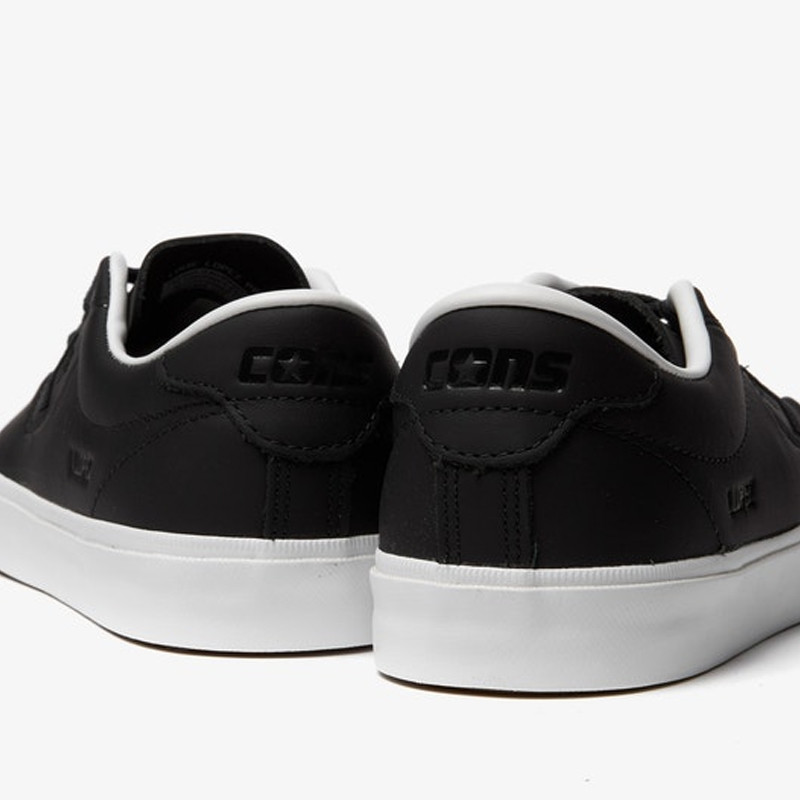 SEPATU SNEAKERS CONVERSE Louie Lopez Pro
