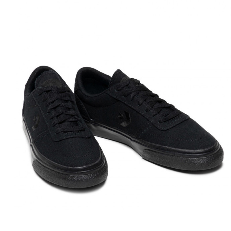 SEPATU SNEAKERS CONVERSE Boulevard