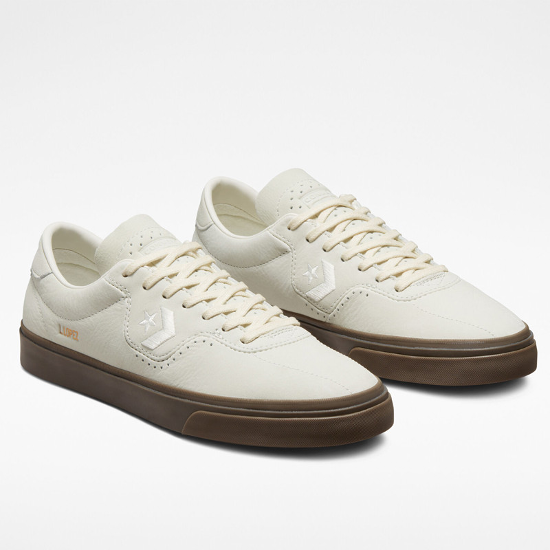 SEPATU SNEAKERS CONVERSE LOUIE LOPEZ PRO