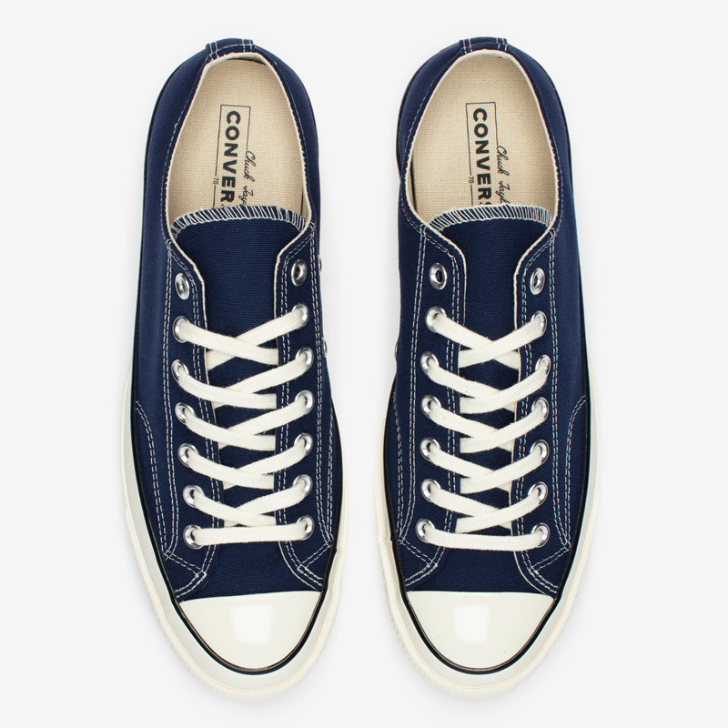 SEPATU SNEAKERS CONVERSE Chuck 70 Seasonal Colour Low Top