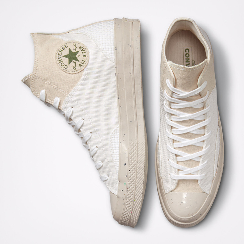 SEPATU SNEAKERS CONVERSE Chuck 70 Crafted Canvas