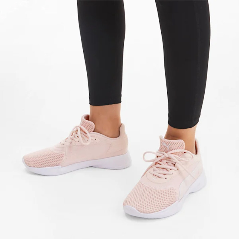 SEPATU TRAINING PUMA Wmns Jaro