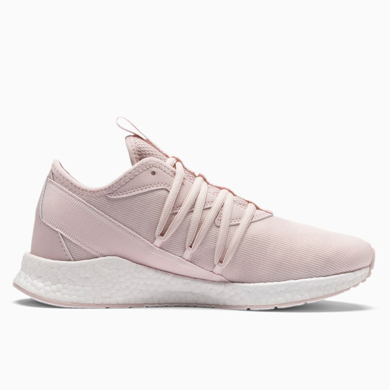 SEPATU LARI PUMA Wmns Star Multiknit