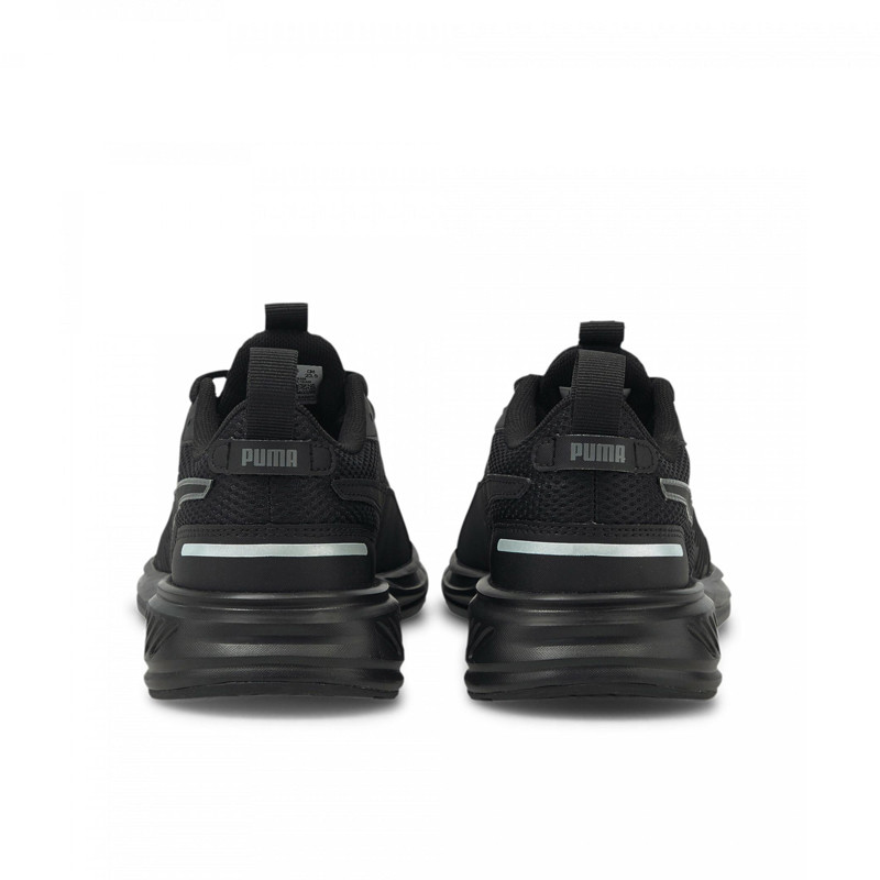 SEPATU LARI PUMA Scorch Runner