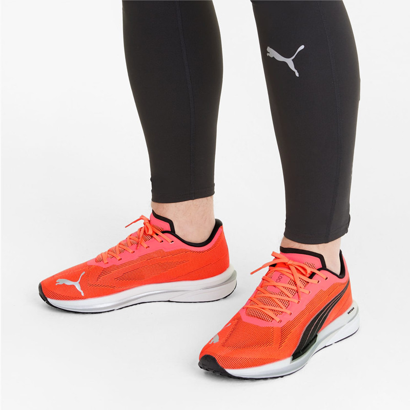 SEPATU LARI PUMA Velocity Nitro