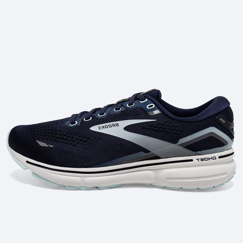 SEPATU LARI BROOKS Wmns Ghost 15