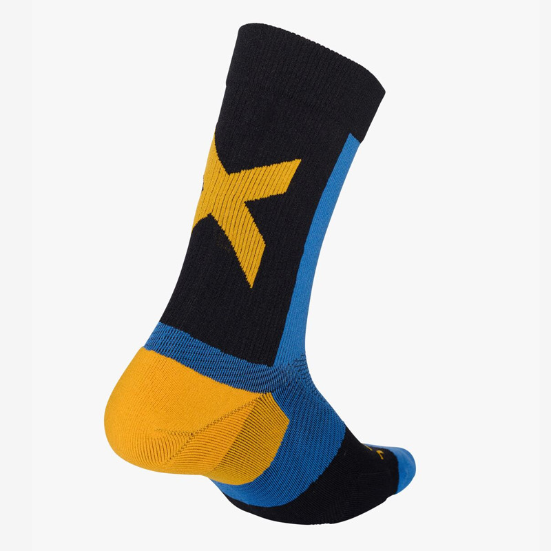 KAOS KAKI LARI 2XU Vectr Light Cushion Crew Socks