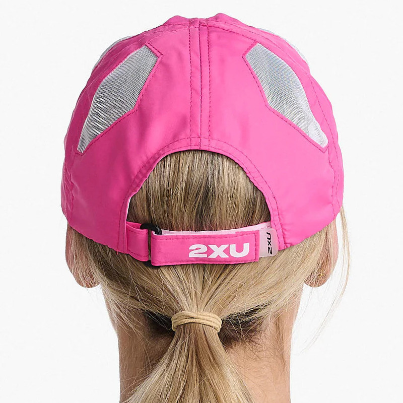 TOPI LARI 2XU Run Cap