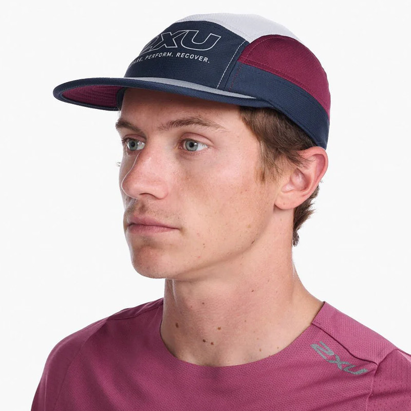 TOPI LARI 2XU LIGHT SPEED CAP