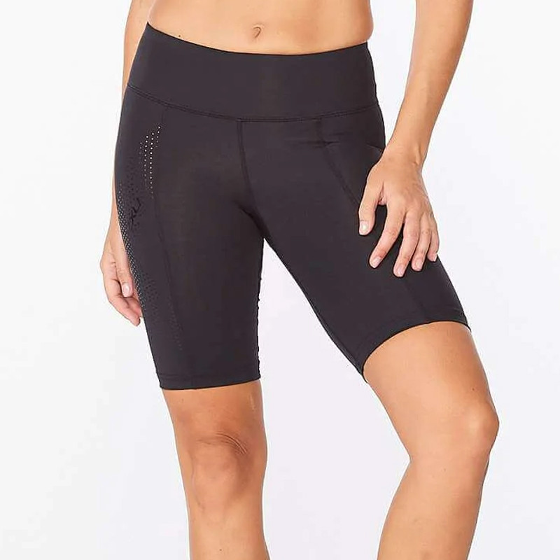 Celana Training 2xu Wmns Motion Mid-rise Compression Shorts Black