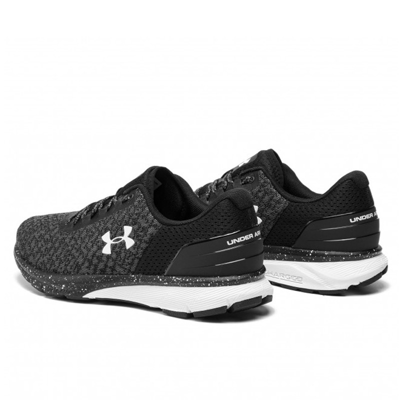 SEPATU LARI UNDER ARMOUR Ua Charged Escape 2