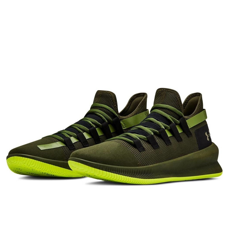 SEPATU BASKET UNDER ARMOUR M-Tag Low