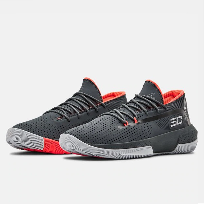 SEPATU BASKET UNDER ARMOUR SC 3ZER0 III