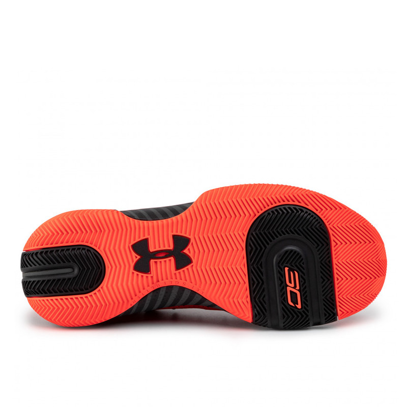 SEPATU BASKET UNDER ARMOUR SC 3ZER0 III