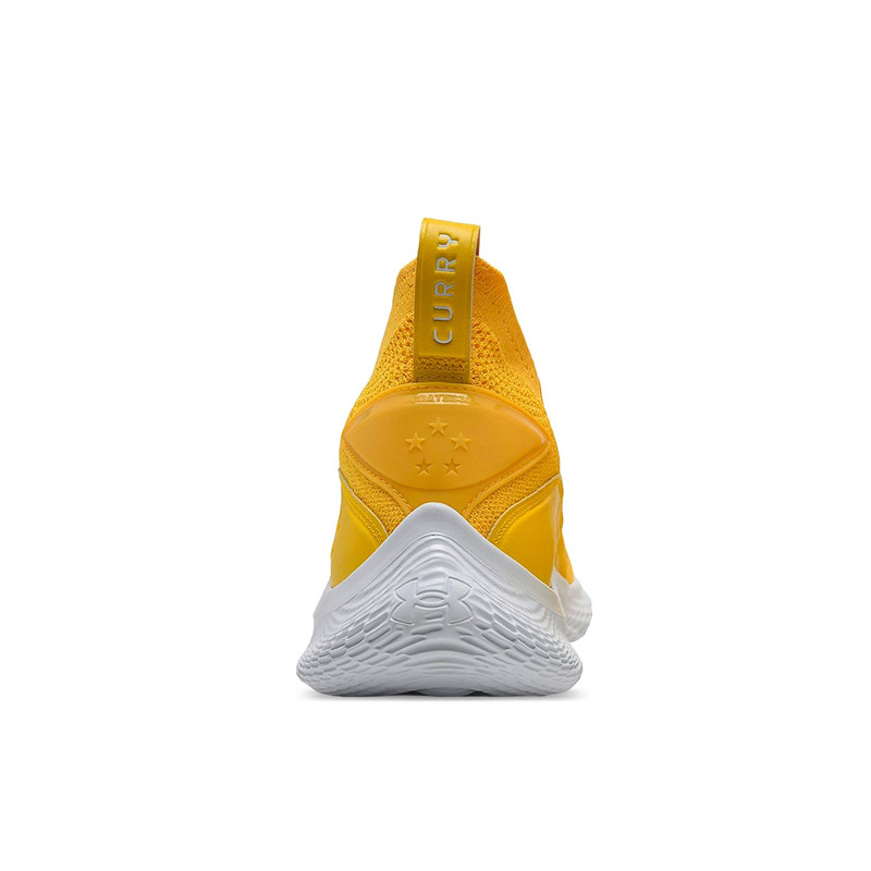 SEPATU BASKET UNDER ARMOUR Curry 8 Flow Smooth Butter