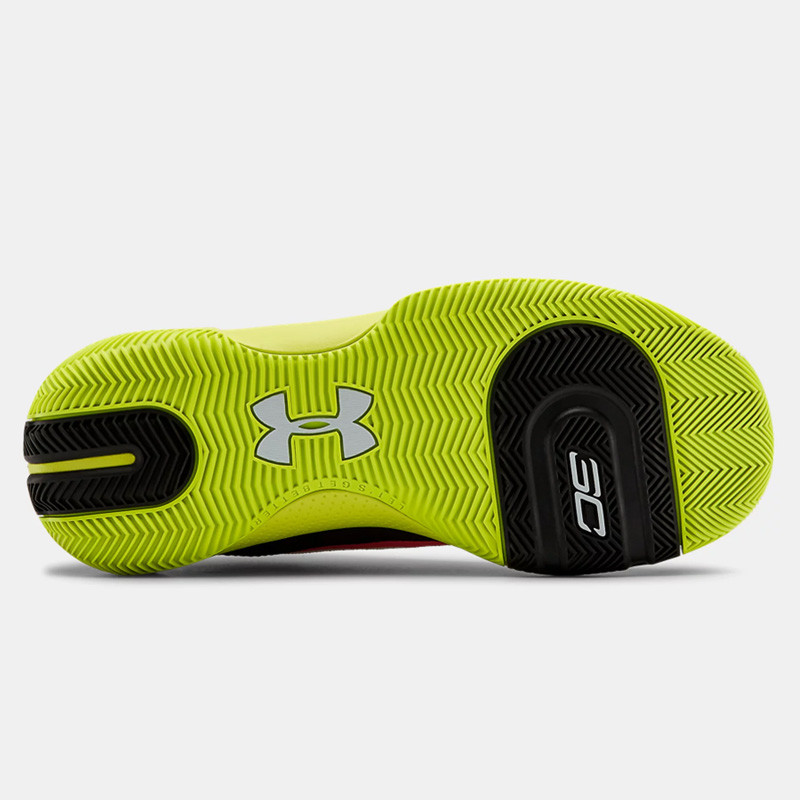 SEPATU BASKET UNDER ARMOUR UA SC 3ZER0 IV