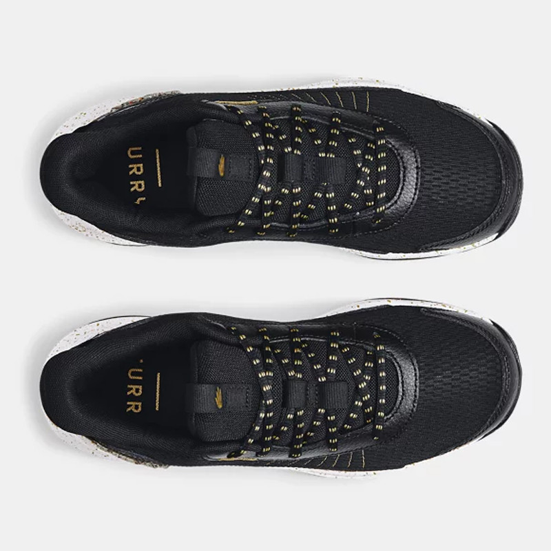 SEPATU BASKET UNDER ARMOUR Curry 3Z7