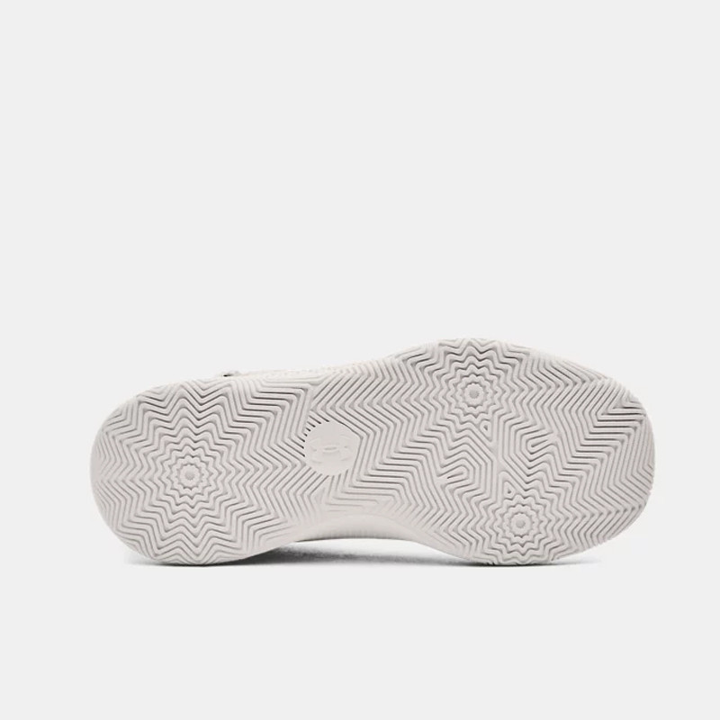 SEPATU BASKET UNDER ARMOUR Curry 3Z7 GS
