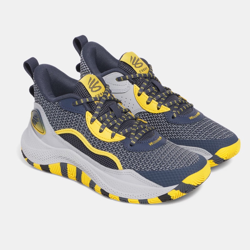 SEPATU BASKET UNDER ARMOUR CURRY 3Z 24 GS