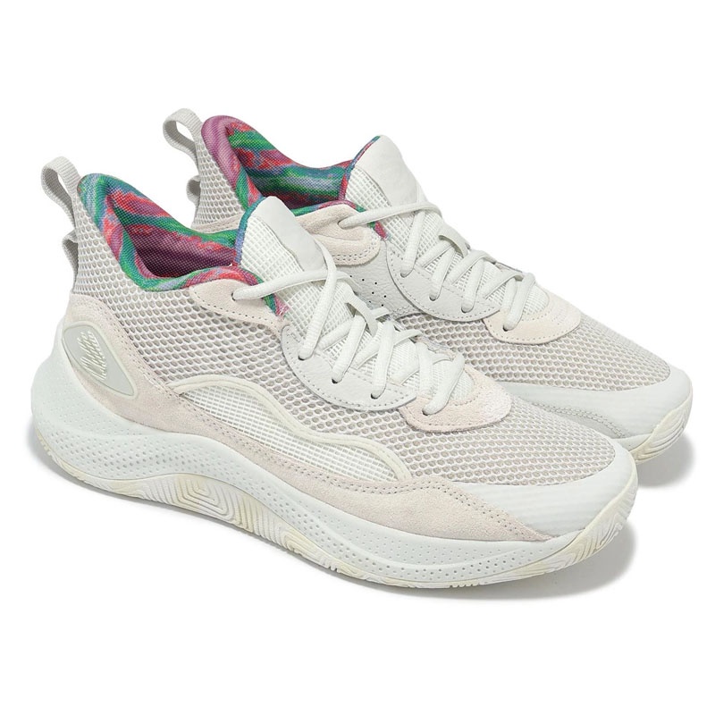 SEPATU BASKET UNDER ARMOUR CURRY 3Z 24 SDE