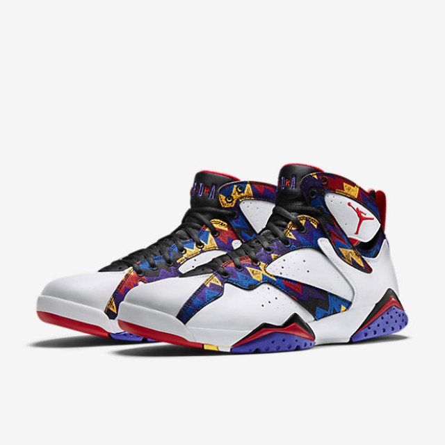 SEPATU BASKET AIR JORDAN AJ 7 Retro
