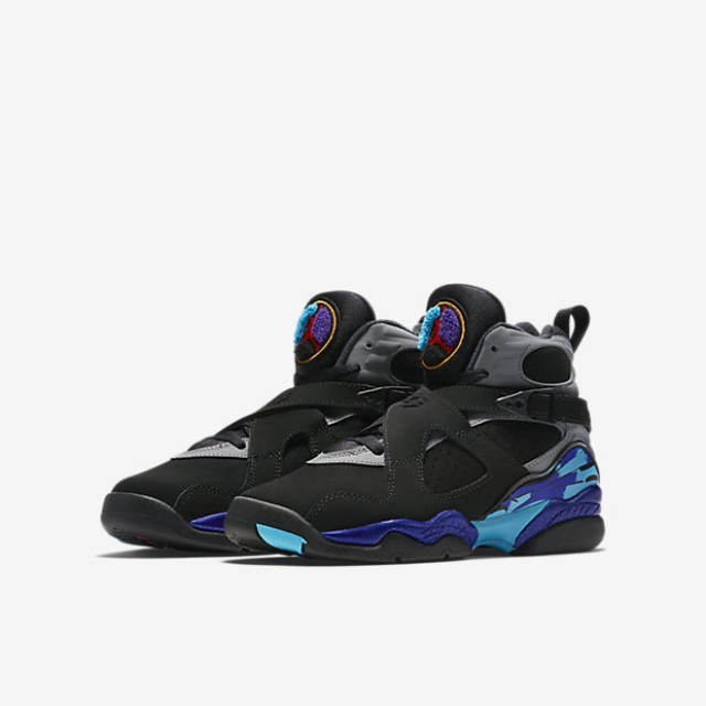 SEPATU BASKET AIR JORDAN AJ 8 Retro BG