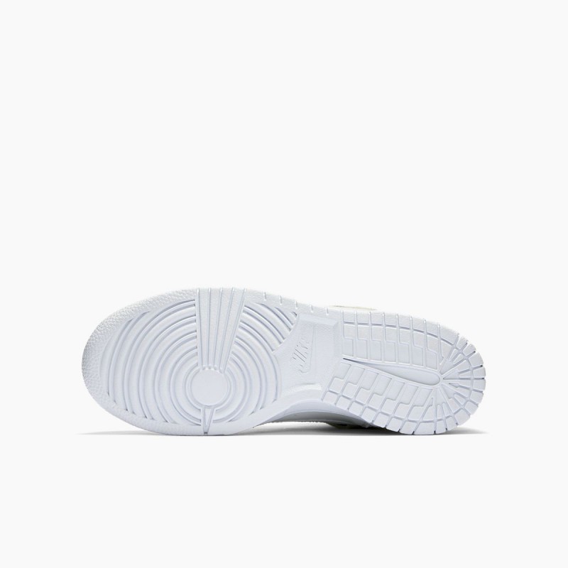 SEPATU SNEAKERS NIKE Dunk High GS