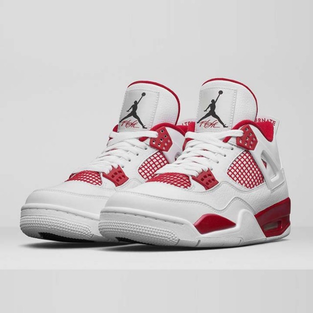 SEPATU BASKET AIR JORDAN AJ 4 Retro