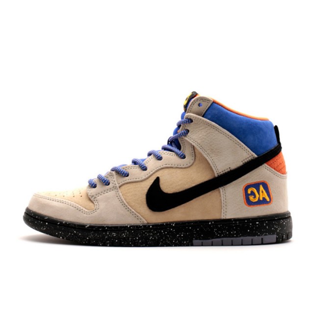 SEPATU SNEAKERS NIKE Dunk High Premium SB