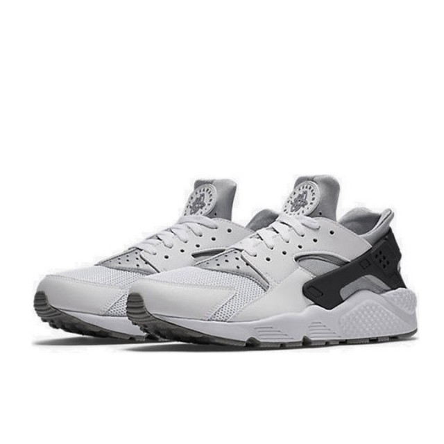 SEPATU SNEAKERS NIKE Air Huarache