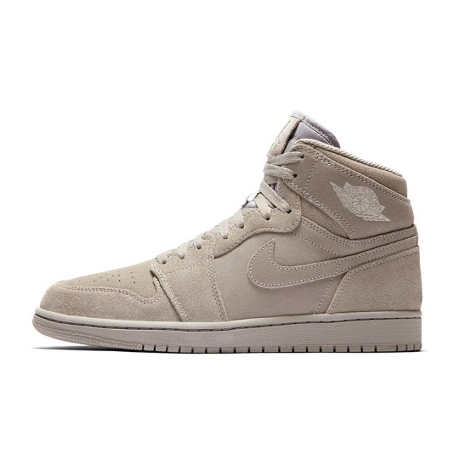 SEPATU BASKET AIR JORDAN AJ 1 Retro High