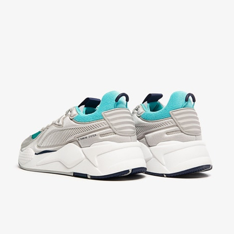 SEPATU TRAINING PUMA RS-X Softcase