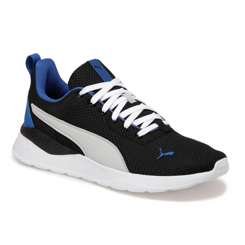 SEPATU TRAINING PUMA Anzarun Lite Trainers