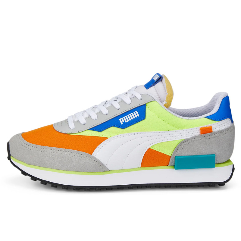 SEPATU SNEAKERS PUMA Future Rider Play On