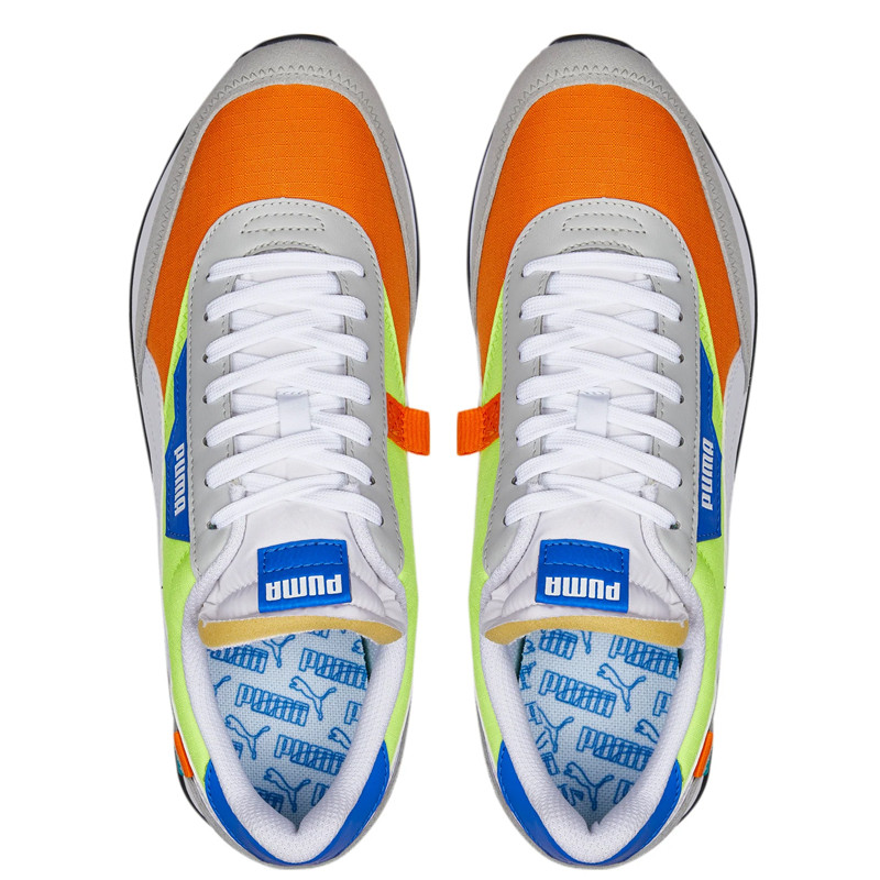 SEPATU SNEAKERS PUMA Future Rider Play On