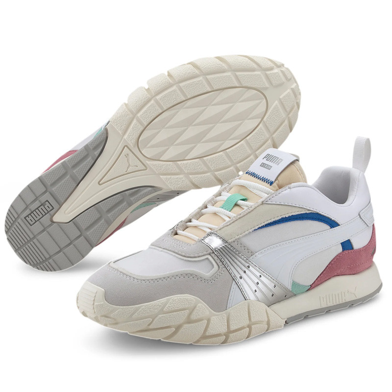 SEPATU TRAINING PUMA Wmns Kyron Awakening