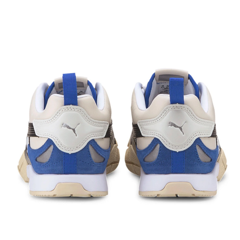 SEPATU TRAINING PUMA Wmns Kyron Awakening