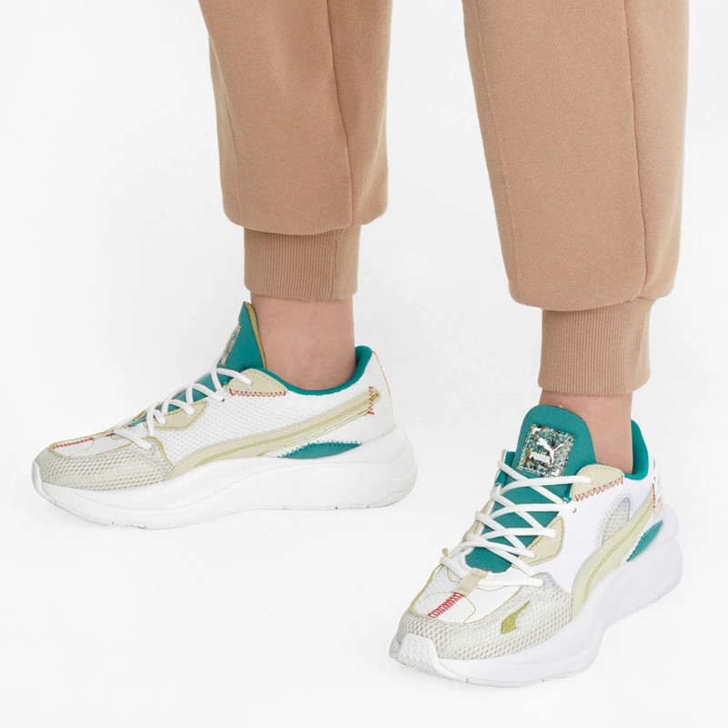 Wmns Rs-Curve Re.Gen foto 2