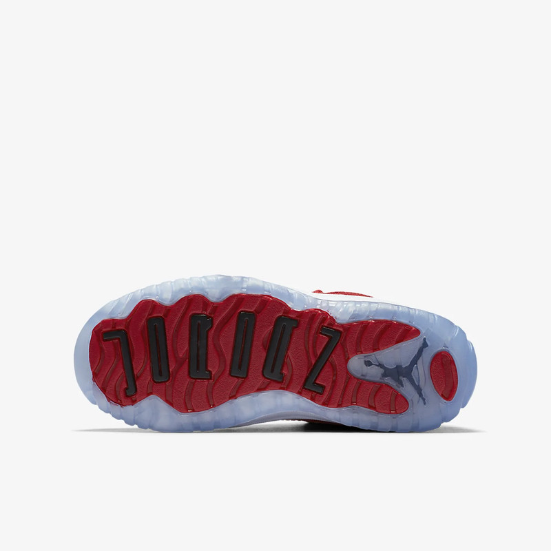 SEPATU BASKET AIR JORDAN AJ 11 Retro PS