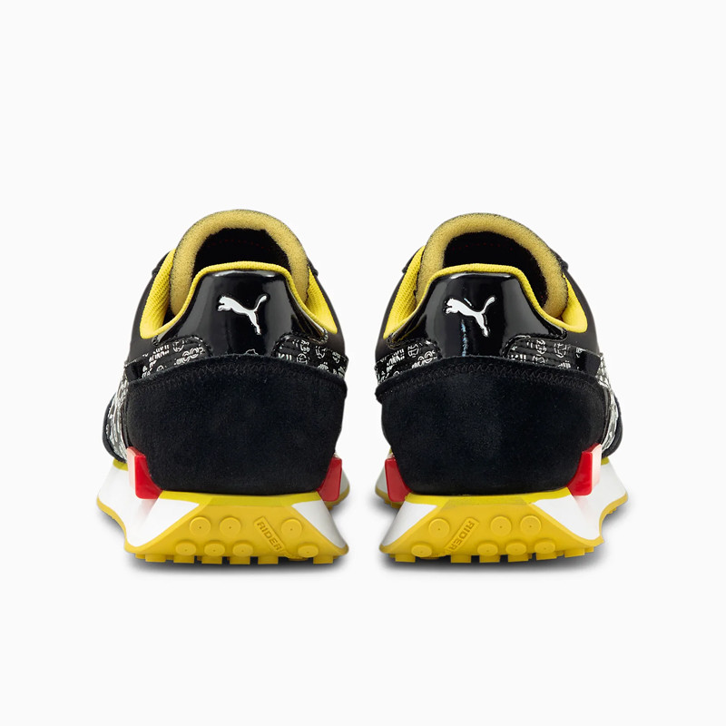 SEPATU SNEAKERS PUMA x Peanuts Future Rider
