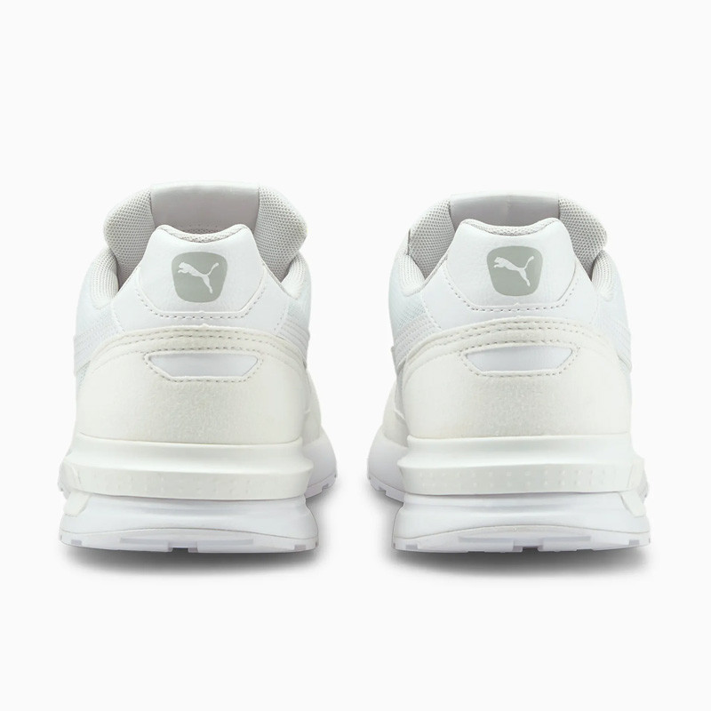 Graviton Trainers foto 3